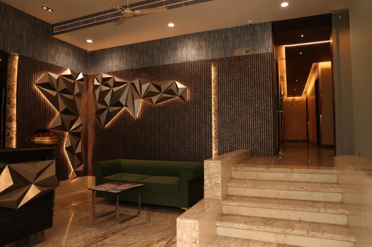 Hotel Pinaka Inn Lucknow Ngoại thất bức ảnh