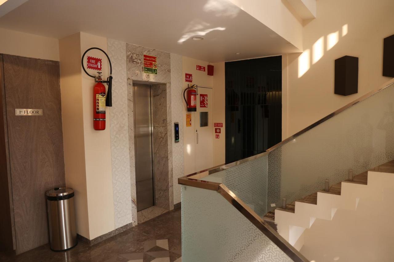 Hotel Pinaka Inn Lucknow Ngoại thất bức ảnh