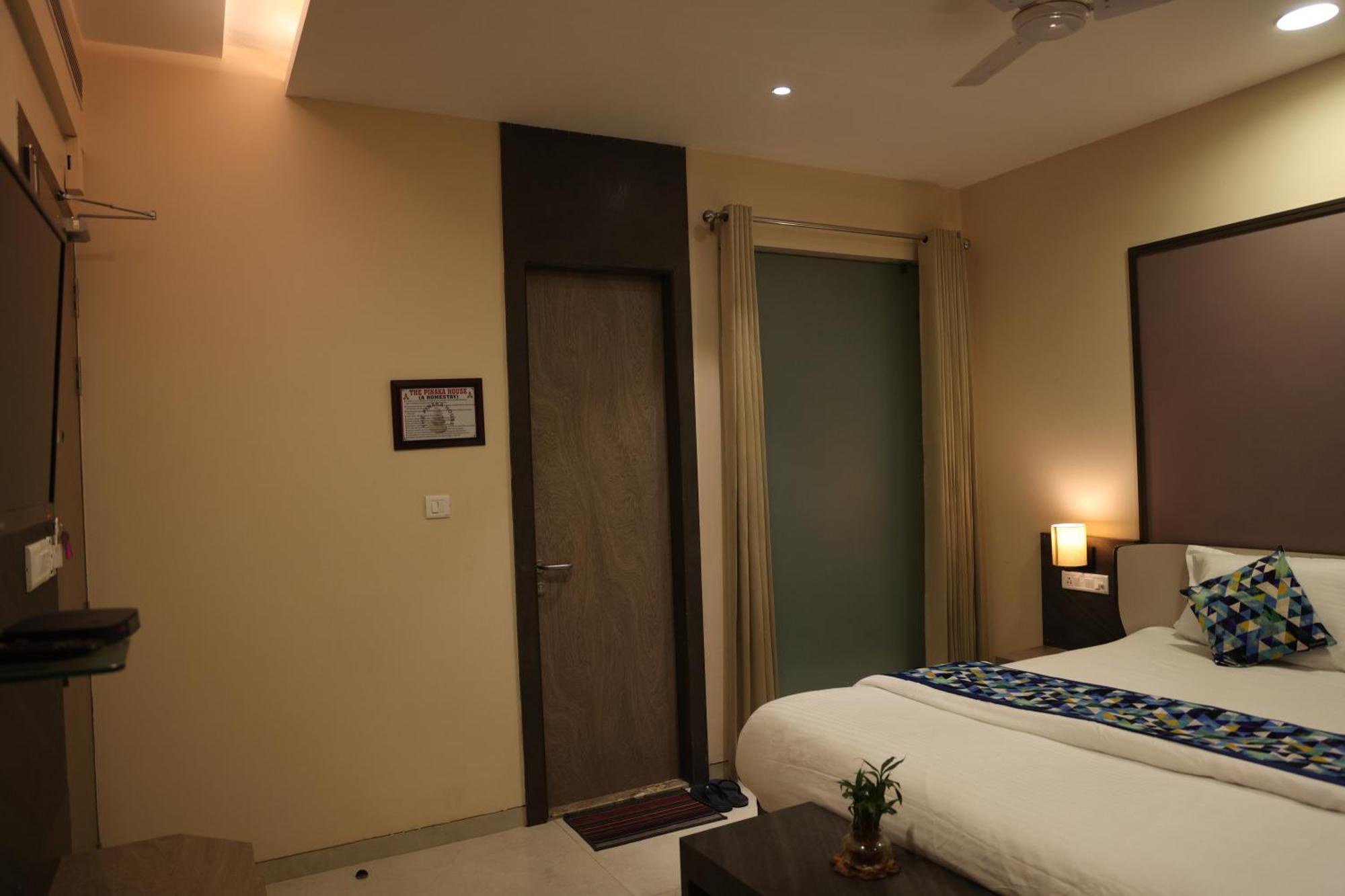 Hotel Pinaka Inn Lucknow Ngoại thất bức ảnh