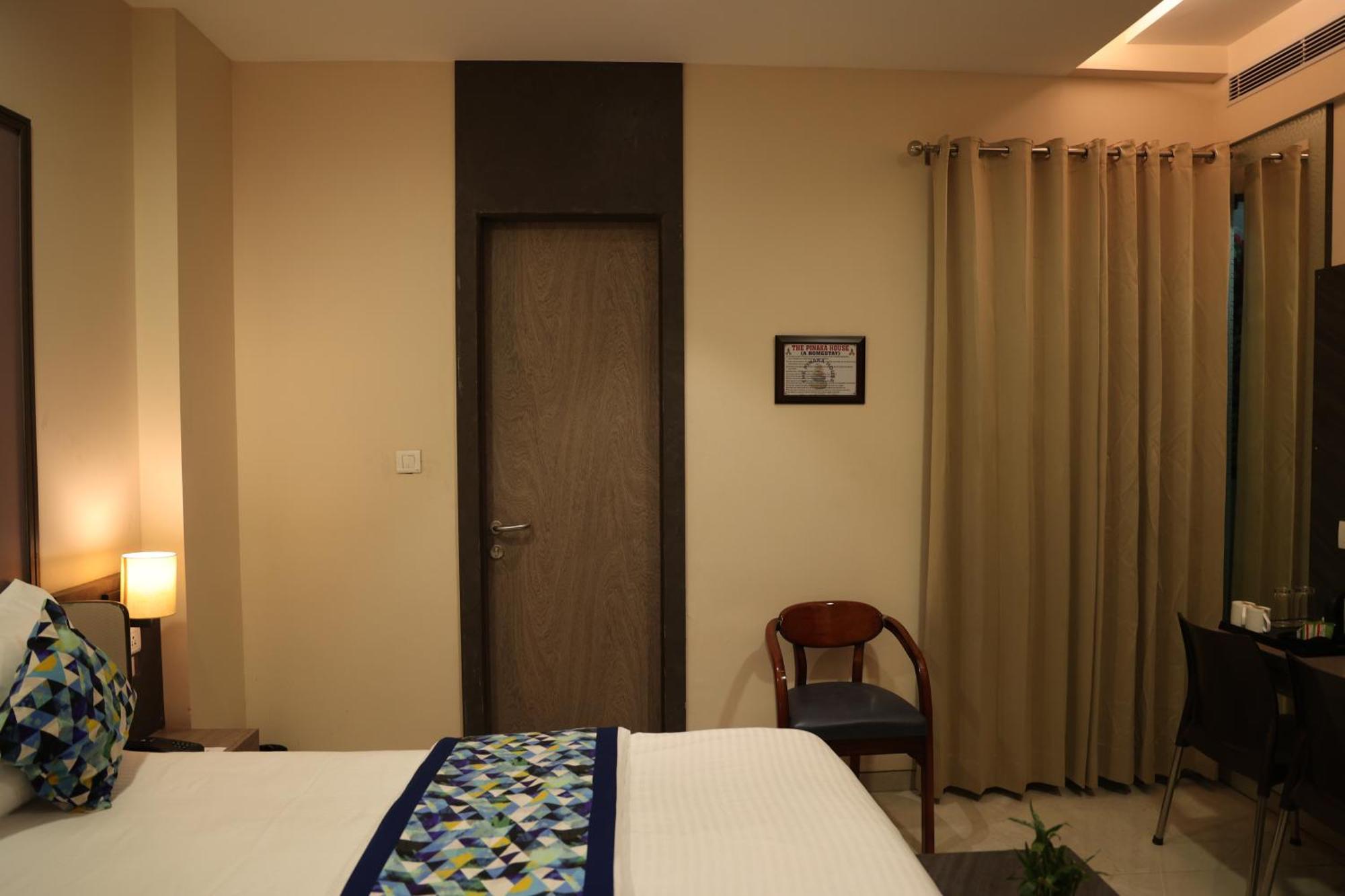 Hotel Pinaka Inn Lucknow Ngoại thất bức ảnh